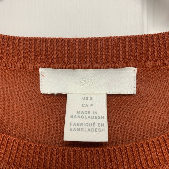 H&M lightweight sweater sz S - Picture 4 of 6